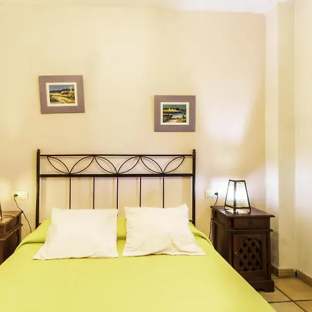 Cortijo Paco Agroturismo *
